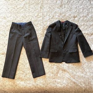 Dockers Boys 2 Piece Suit Size 7